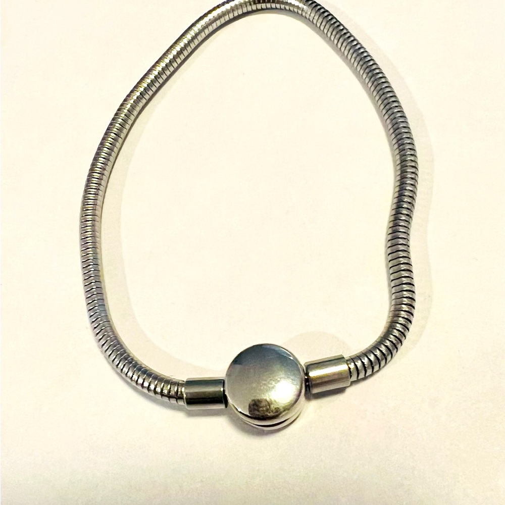 Gnoce Classic Stainless Steel Charm Bracelet 7.5” - Picture 7 of 7